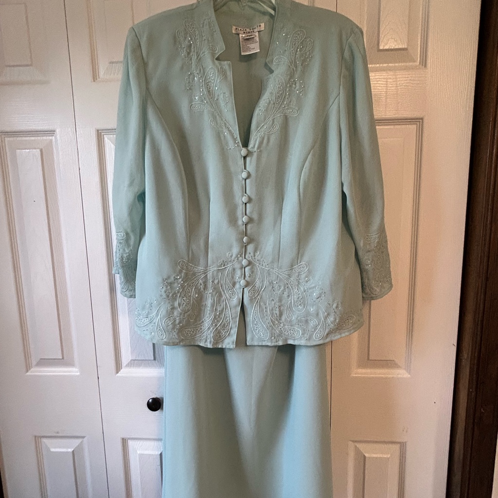 Formal/Semi Formal Mother Of The Bride Or Groom Dress